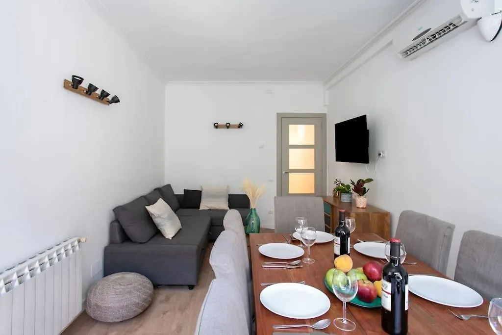 Apartment Canela Homes Barcelona Padilla Spain